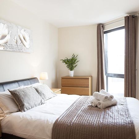 Cheltenham Plaza Apartments Ashchurch Cameră foto
